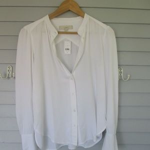 detailed white blouse